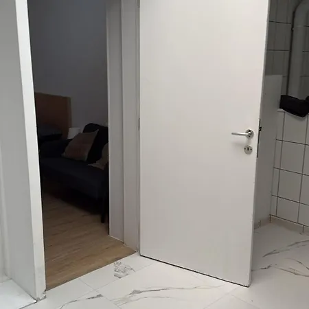 Cosy Renove Au Centre De Apartament *