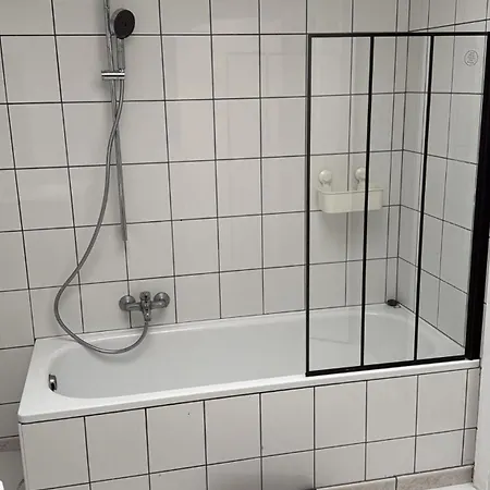 Cosy Renove Au Centre De Lüttich