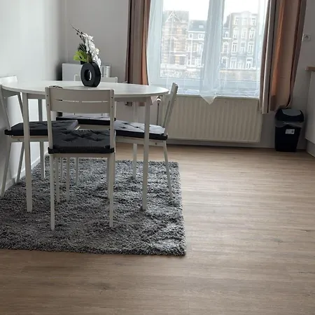 Cosy Renove Au Centre De Apartament *