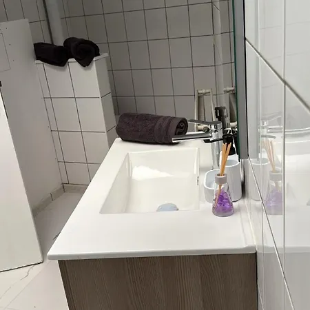 Lägenhet Cosy Renove Au Centre De