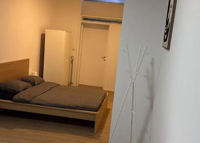 Cosy Renove Au Centre De Daire